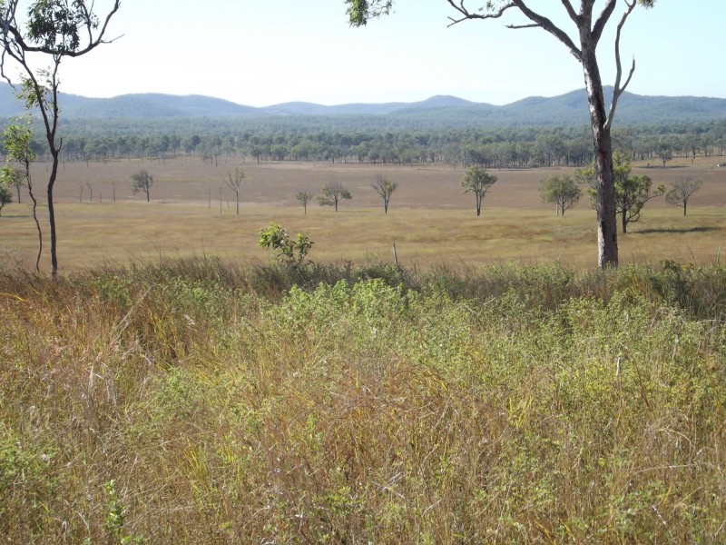 379 Old Coach Road, Biggenden QLD 4621