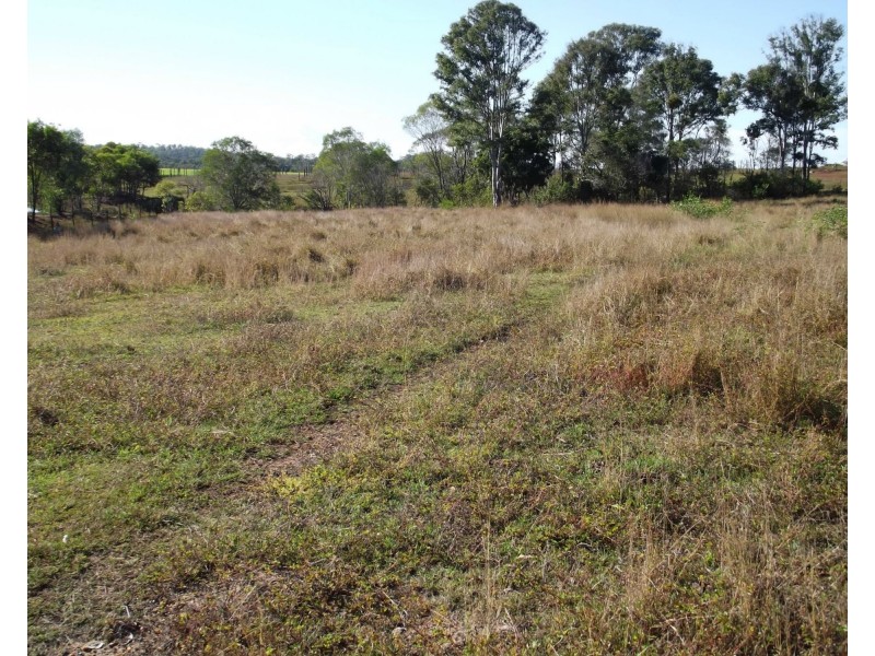 106 Hatchery Road, Abington QLD 4660