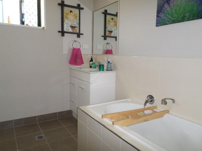 370 Devils Elbow Road, Buxton QLD 4660