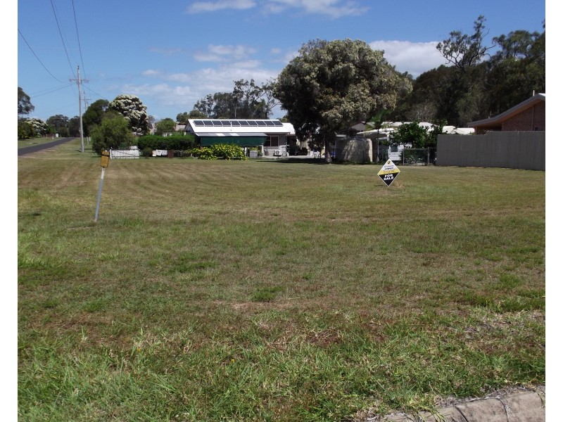 32 Gregory Street, Buxton QLD 4660