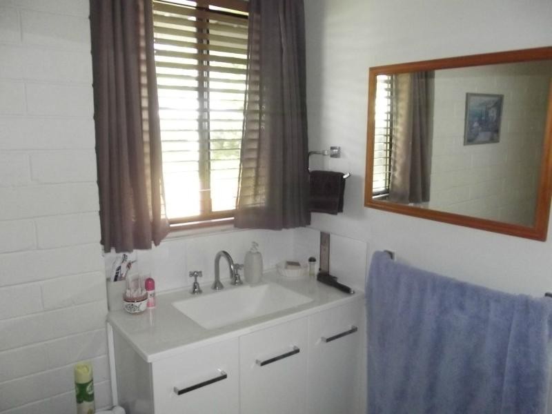 1 William Street, Biggenden QLD 4621