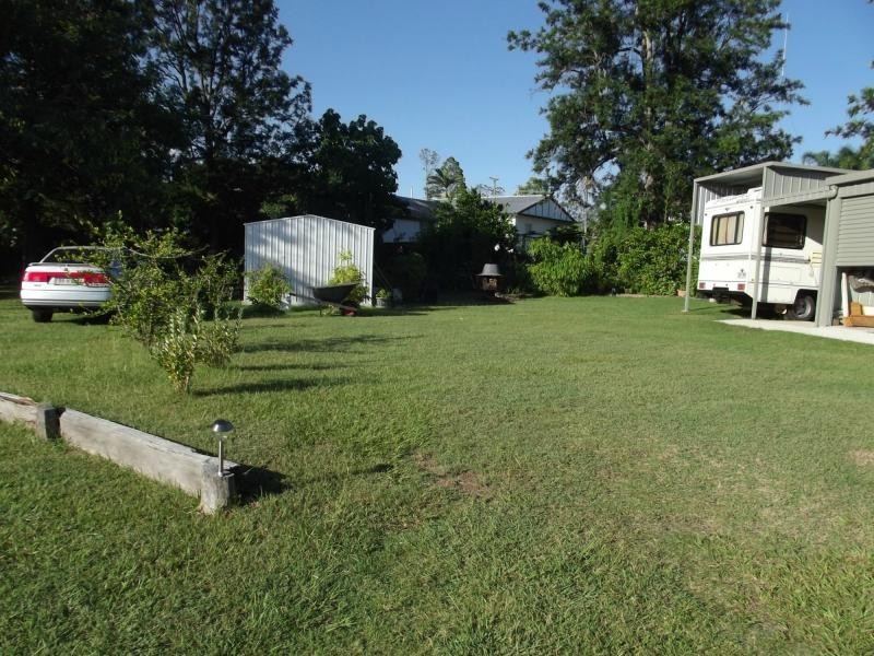 1 William Street, Biggenden QLD 4621