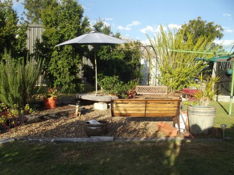1 William Street, Biggenden QLD 4621