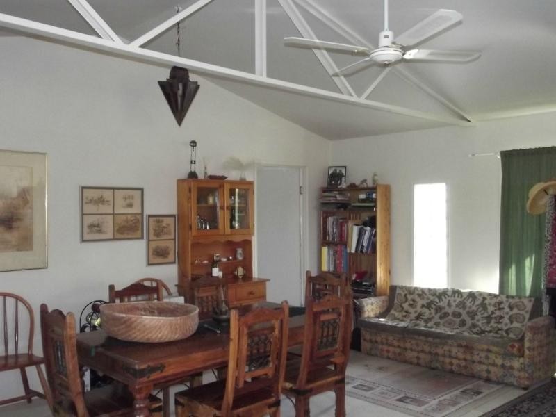 1 William Street, Biggenden QLD 4621