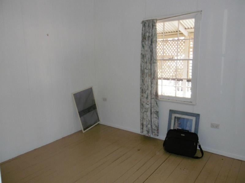 4 Noakes Street, Childers QLD 4660