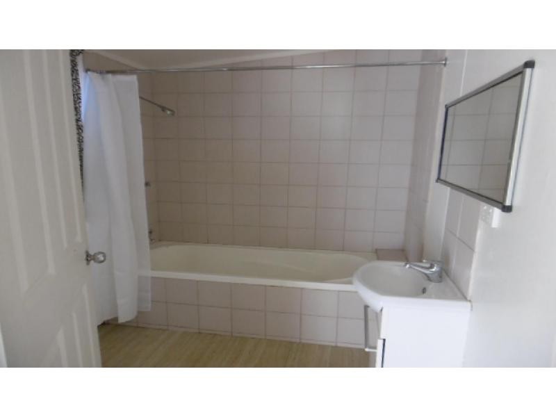 4 Noakes Street, Childers QLD 4660