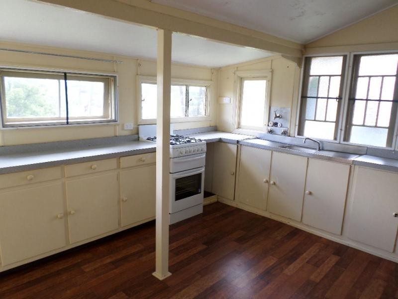 26 Ridgway Street, Childers QLD 4660