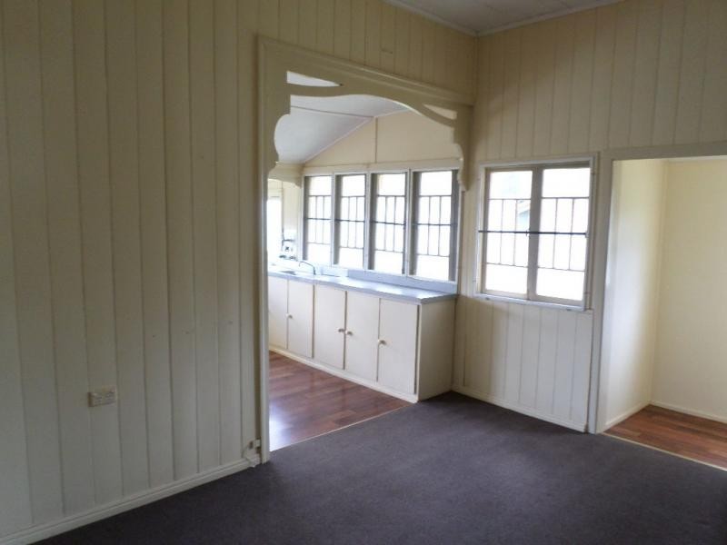 26 Ridgway Street, Childers QLD 4660