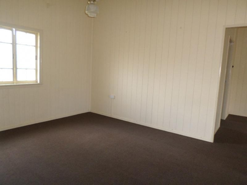 26 Ridgway Street, Childers QLD 4660