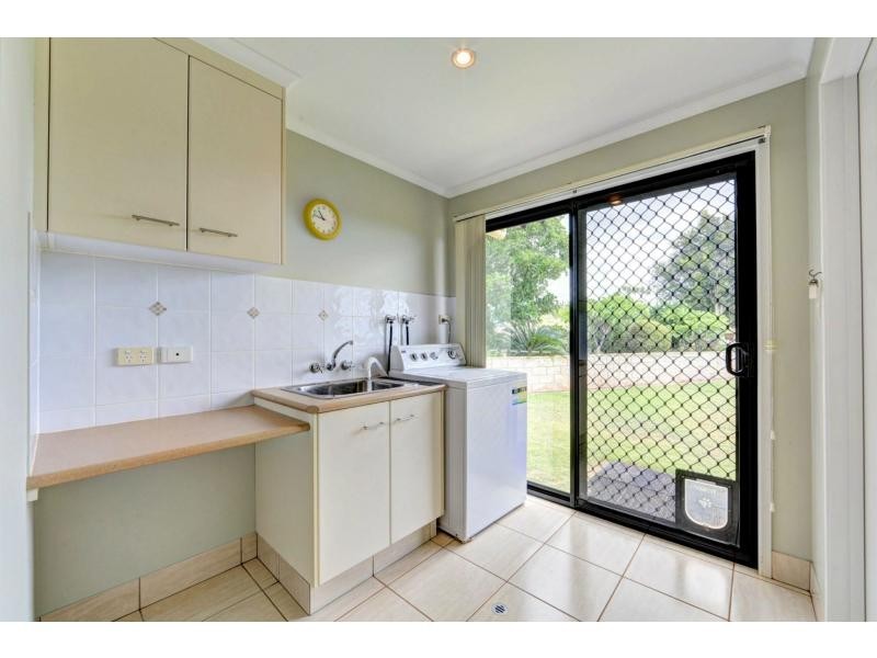 38 Huxley Road, Childers QLD 4660