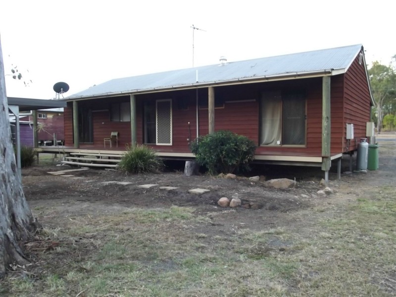 36 Main Street, Dallarnil QLD 4621