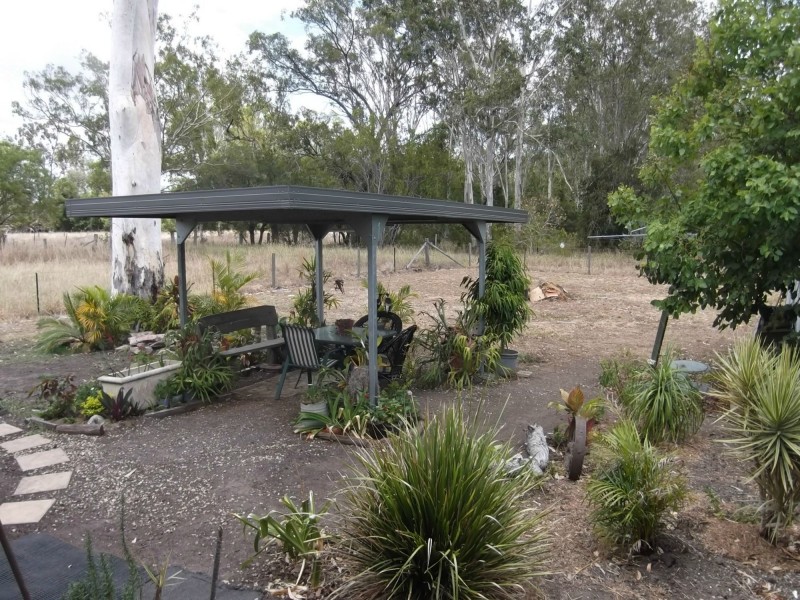 36 Main Street, Dallarnil QLD 4621