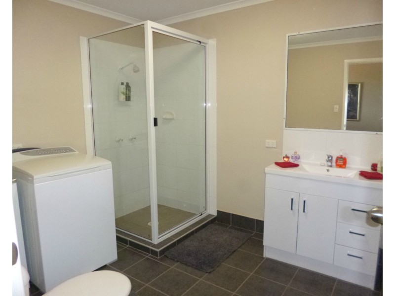 173 Atc Hall Road, North Isis QLD 4660