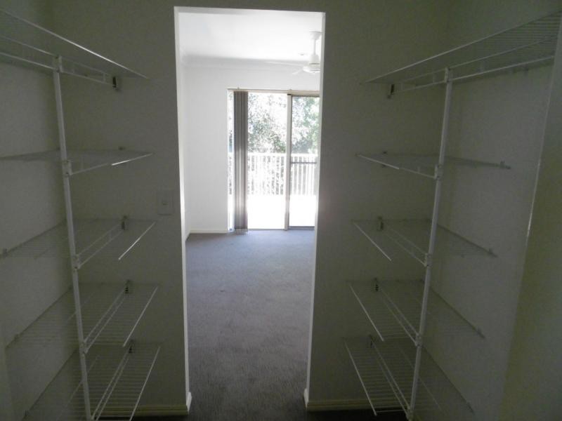 4/2 Mcilwraith Street, Childers QLD 4660