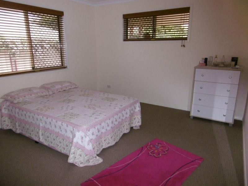 2/40 Macrossan Street, Childers QLD 4660