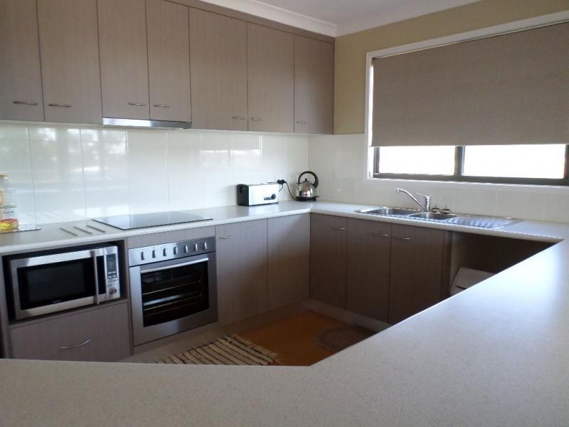 27 Watkins Street, Buxton QLD 4660