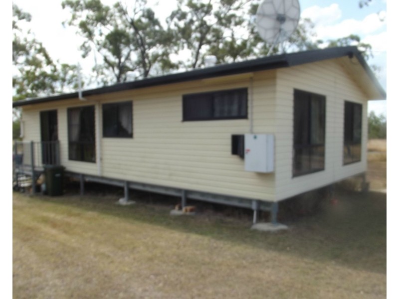 4 Queen Street, Dallarnil QLD 4621