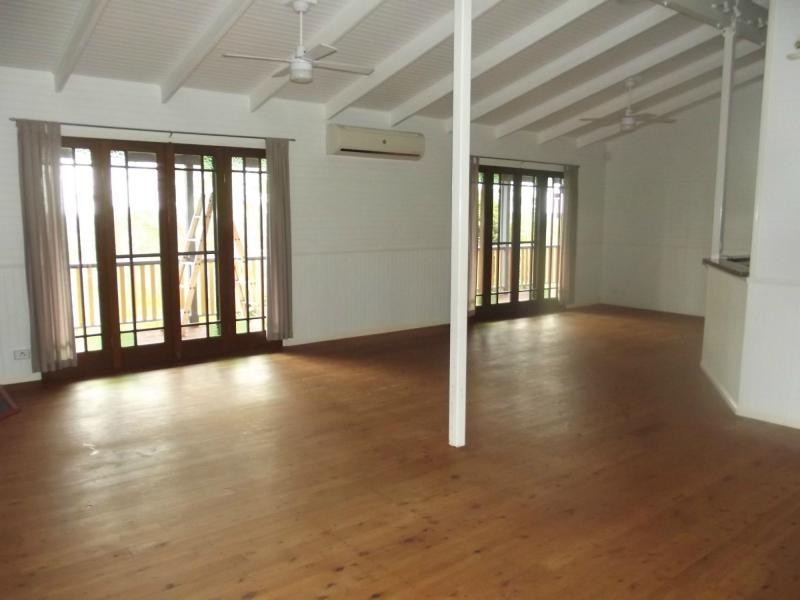 19 Old Creek Road, Childers QLD 4660