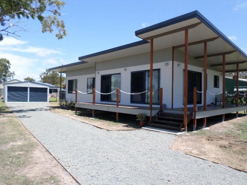 27 Steley Street, Buxton QLD 4660