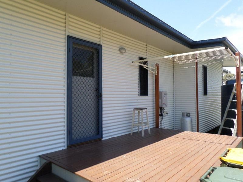 27 Steley Street, Buxton QLD 4660