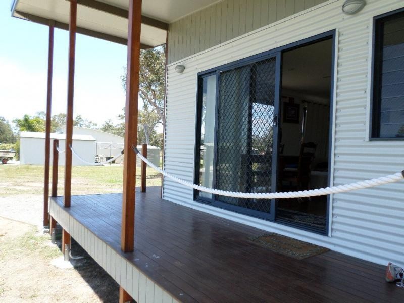 27 Steley Street, Buxton QLD 4660