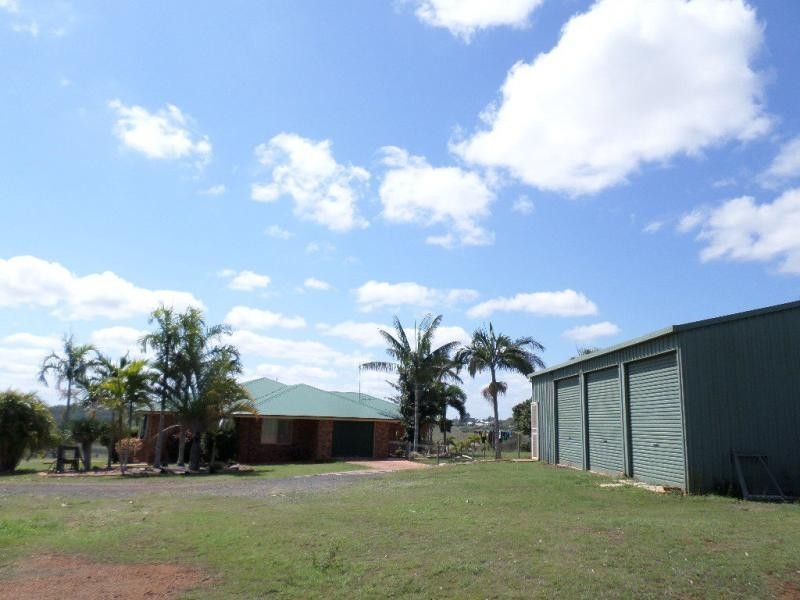 89 North Isis Road, Childers QLD 4660