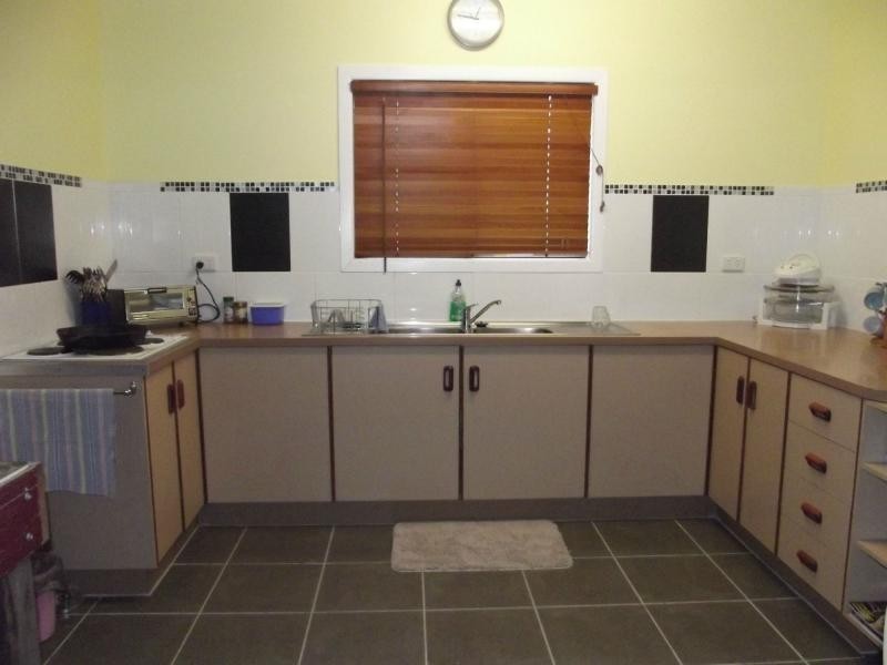 1 Hull Street, Buxton QLD 4660