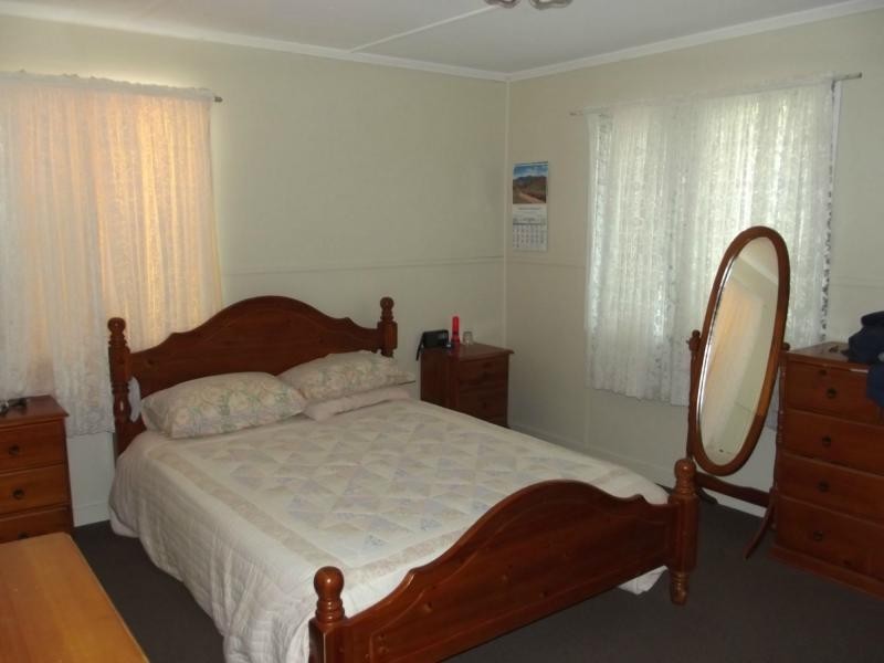 66 Edward Street, Biggenden QLD 4621