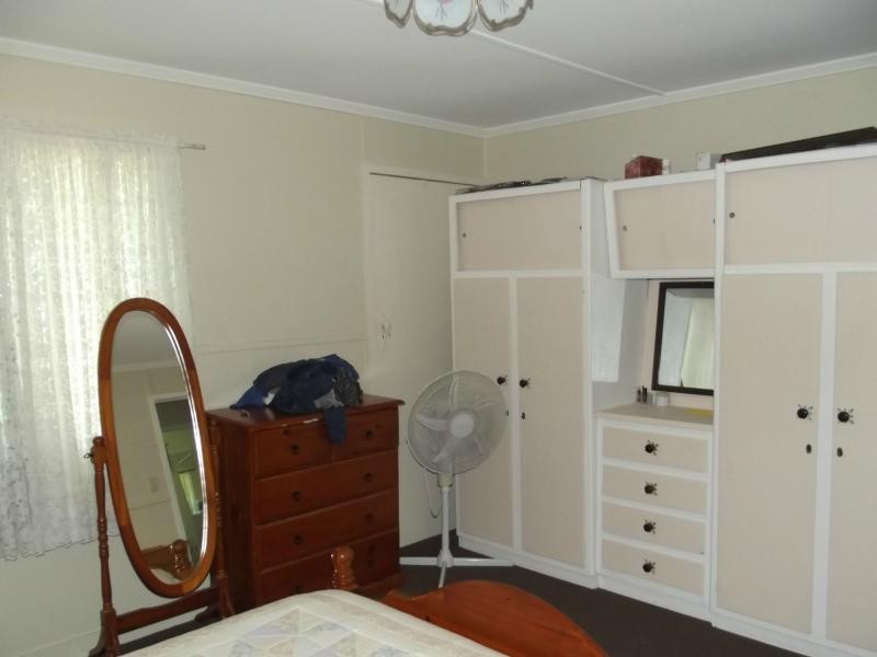 66 Edward Street, Biggenden QLD 4621