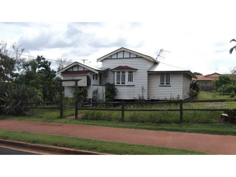 7 Lord Street, Childers QLD 4660