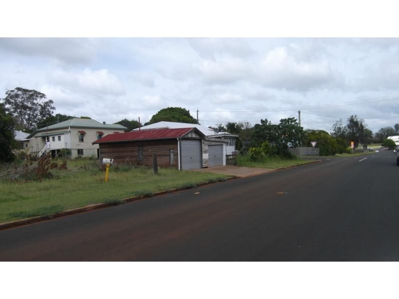 7 Lord Street, Childers QLD 4660