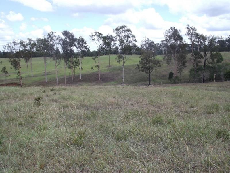 105 Railway Road, Booyal QLD 4671