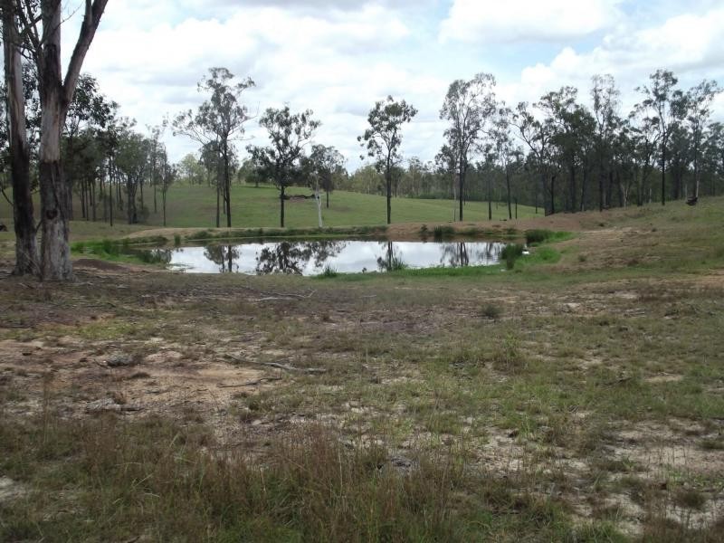 105 Railway Road, Booyal QLD 4671