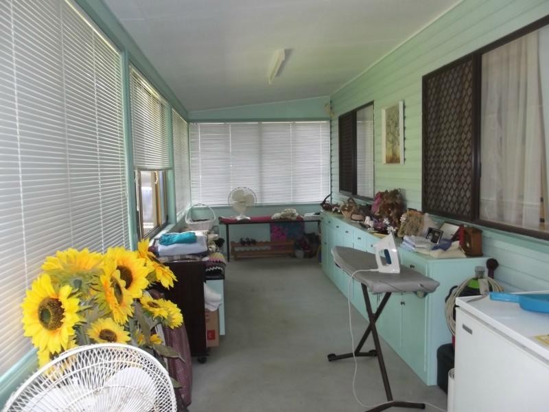 105 Railway Road, Booyal QLD 4671