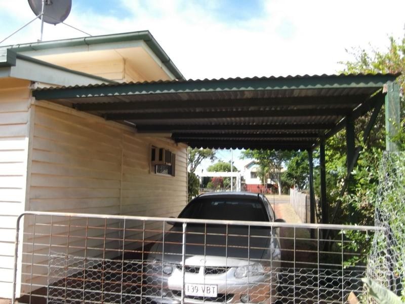 182 Churchill Street, Childers QLD 4660