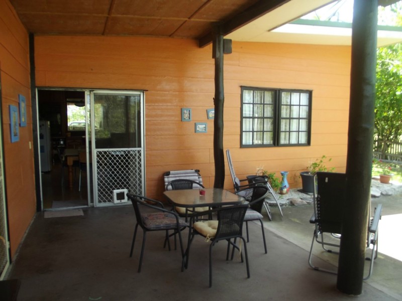 574 Rainbows Road, South Isis QLD 4660