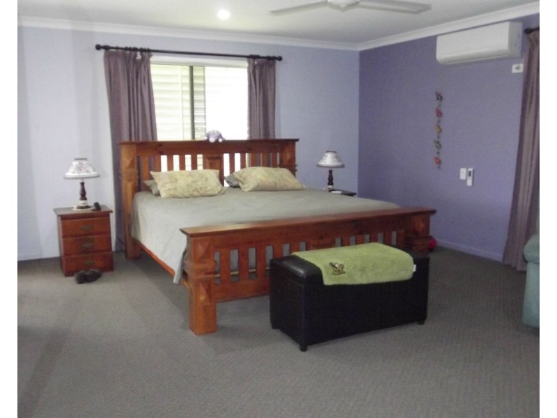 33 Travis Street, Buxton QLD 4660