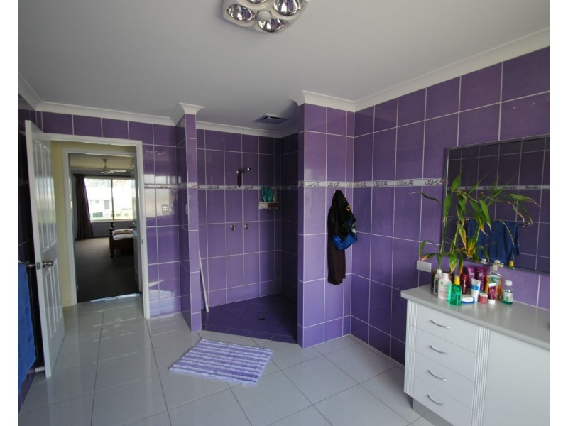 33 Travis Street, Buxton QLD 4660