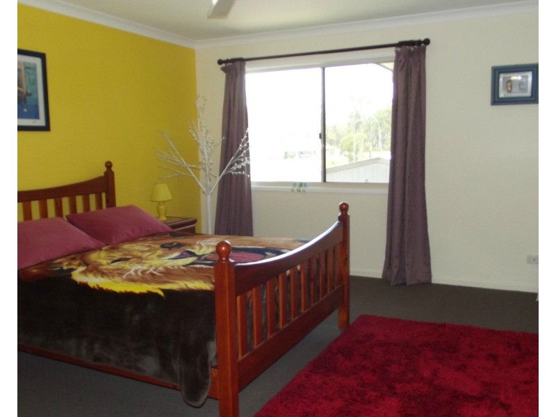 33 Travis Street, Buxton QLD 4660