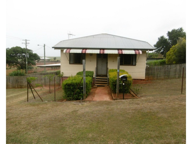4 Nelson Street, Childers QLD 4660