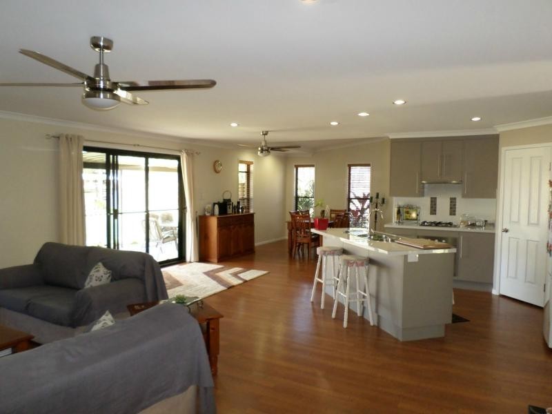 142 Park Avenue, Childers, North Isis QLD 4660