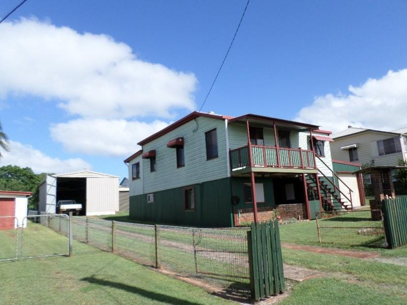 30 North Street, Childers QLD 4660