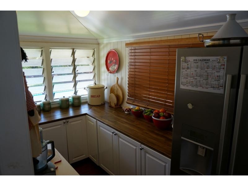 149 Thompson Road, Childers QLD 4660