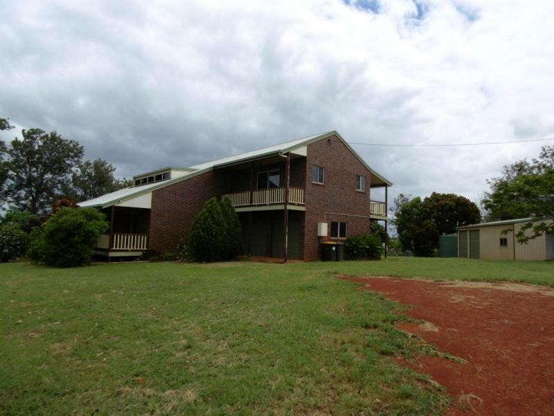 22 Butchers Road, Childers QLD 4660
