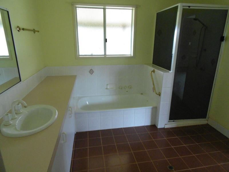 22 Butchers Road, Childers QLD 4660