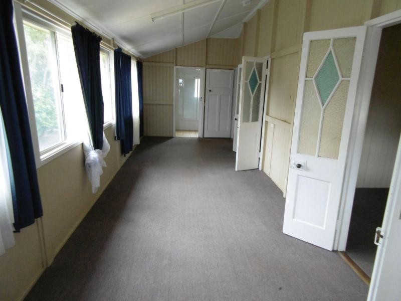 31 West Street, Childers QLD 4660