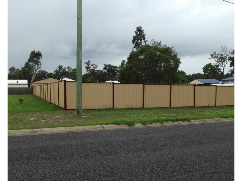 32 Powers Street, Buxton QLD 4660