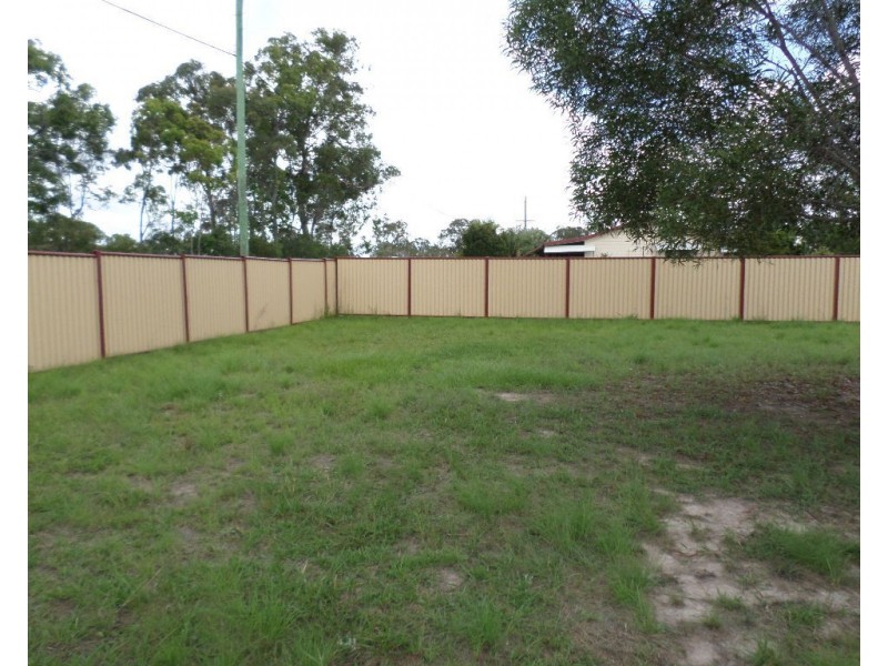 32 Powers Street, Buxton QLD 4660