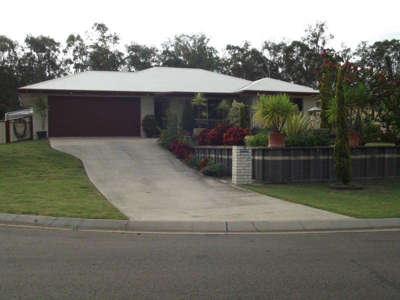 10 Cockatoo Court, Apple Tree Creek QLD 4660