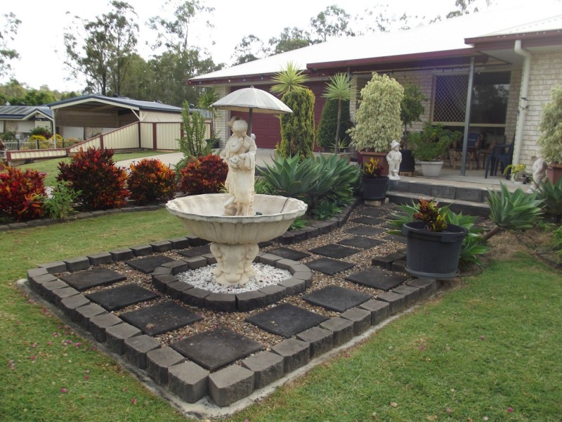 10 Cockatoo Court, Apple Tree Creek QLD 4660